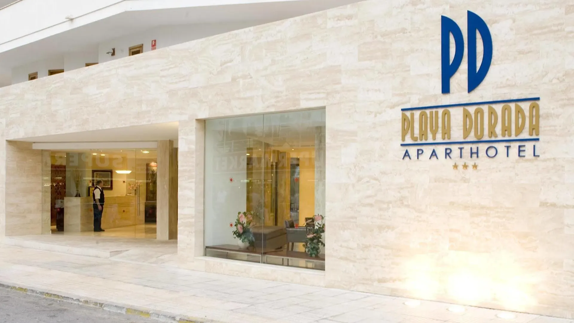 Aparthotel Playa Dorada Sa Coma