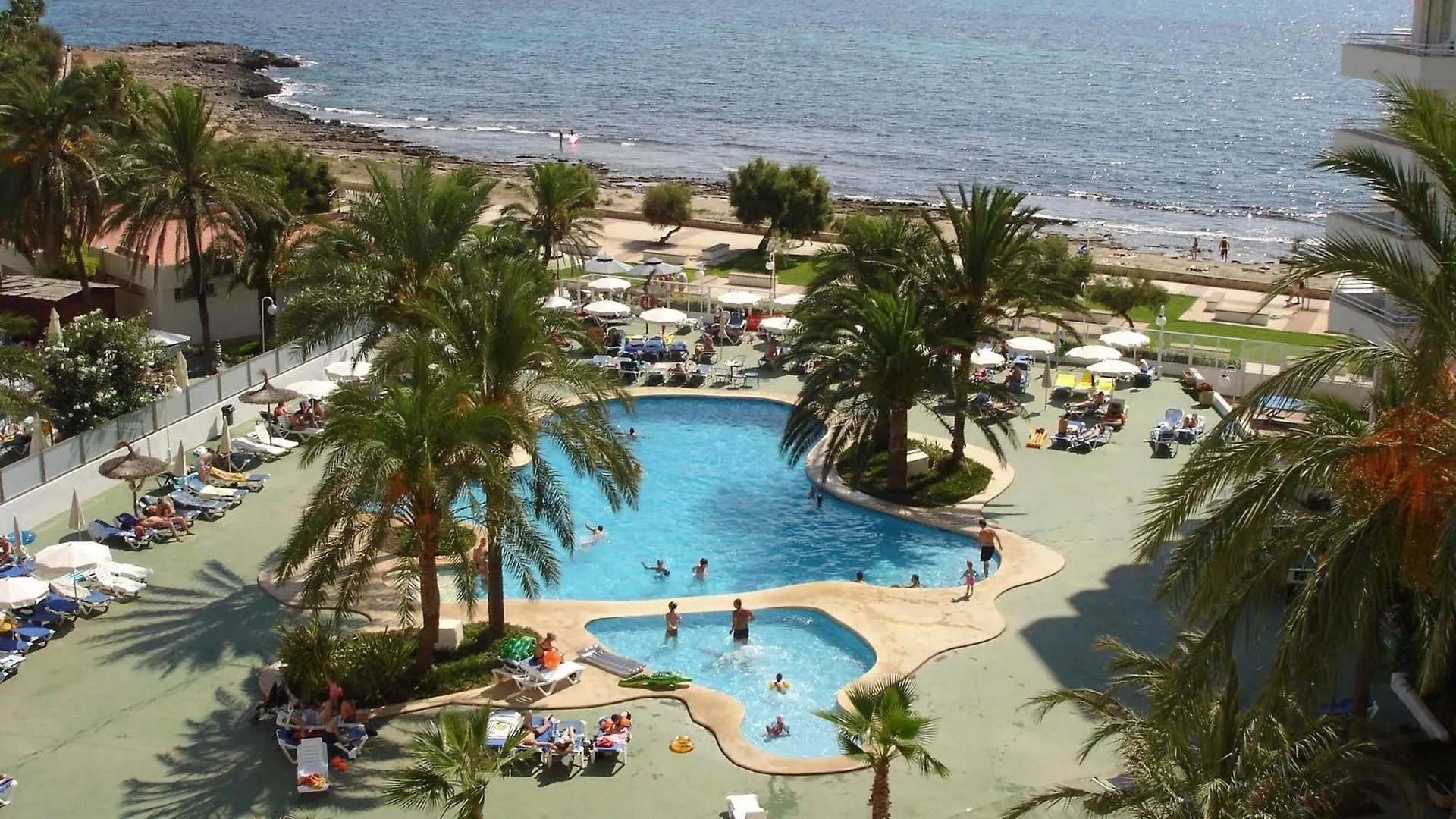 ***  Aparthotel Playa Dorada Sa Coma  Spain
