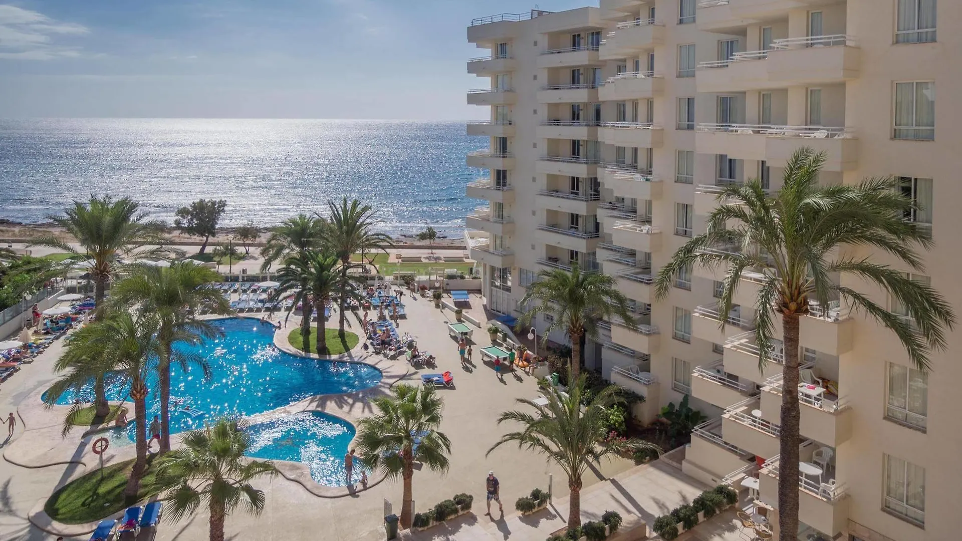Aparthotel Playa Dorada Sa Coma