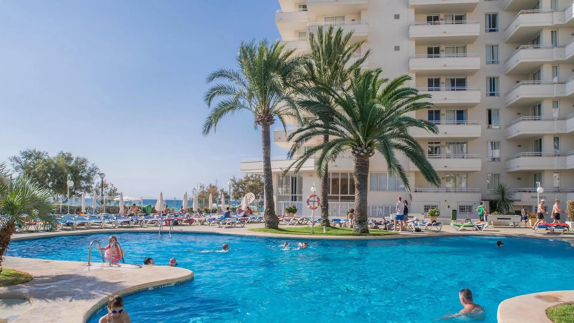 Aparthotel Playa Dorada Sa Coma  3*, Sa Coma (Mallorca) Spain