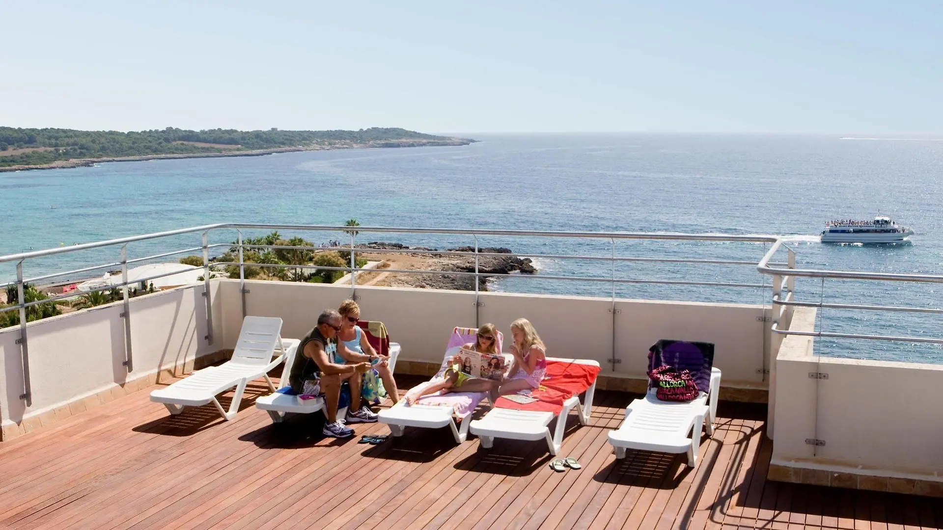 Aparthotel Playa Dorada Sa Coma